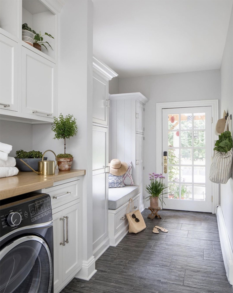 How-to-Choose-a-Paint-Color-for-Your-Laundry-3